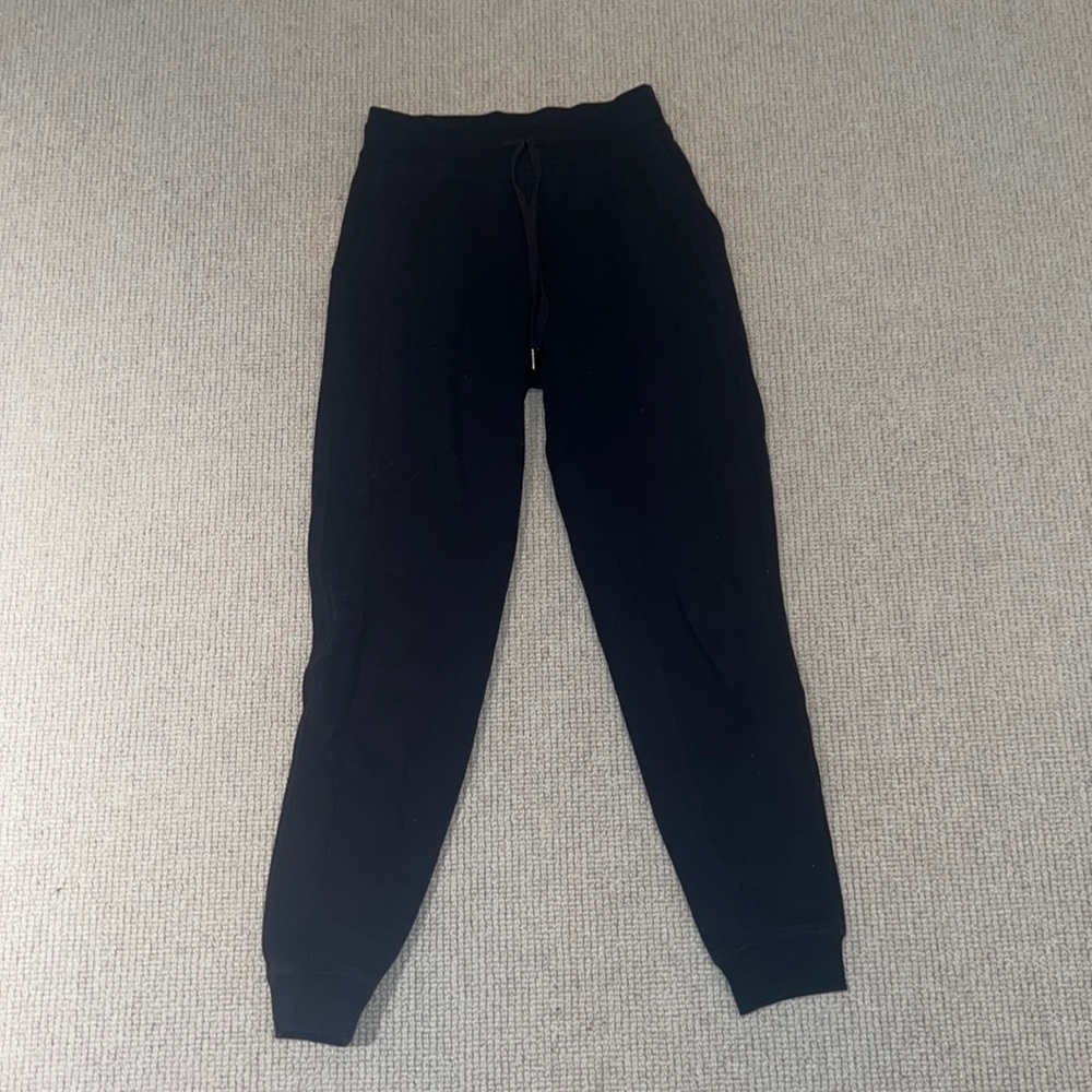 Lululemon joggers